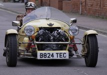 Three wheel JZR car in Exmouth GM5 _1040192.jpg Three wheel JZR car in Exmouth GM5 _1040192.jpg