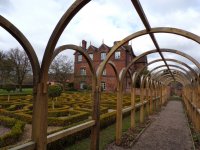 mosley.jpg mosley.jpg