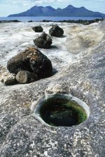 Boulders on Eigg, Velvia, Silverfast, 4000dpi.jpg