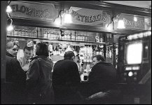 London Pub Pentax Spotmatic Rikenon f1.2 1996-20_05.jpg