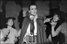 Pantomime scene Nikon F 1991 20-21.jpg