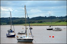 Yauchts at anchor off Topsham Quay D600 210714_4859.JPG Yauchts at anchor off Topsham Quay D600 210714_4859.JPG