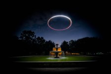 MOE_9281.jpg MOE_9281.jpg