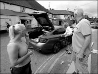 Manor Park street meeting E-PL1 P7311523.JPG