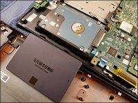 Acer Travelmate N15Q1 circuit board hard disk and SSD P1240181.jpg