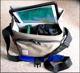 Lowepro Messenger 150 bag with iPad GM5 P1050656.jpg