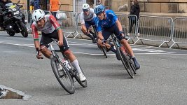 Cyclists 100% Crop.jpg