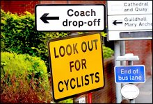 Look out for cyclists sign Exeter G5 P1070111.jpg