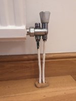 rad valve.jpg rad valve.jpg