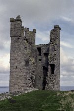 1916_T50_Dunstangurh Seahouses-006.JPG