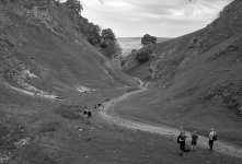 2405FPMXBW21 Cave Dale UN54.jpg