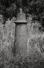 IronPost.jpg IronPost.jpg