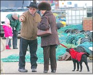 Couple with dog Bridlington Harbour 10d_6473.jpg