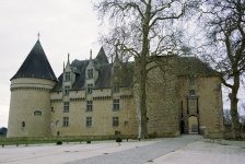 Contax RTS 4th Film Rochechouart Chateau.jpg Contax RTS 4th Film Rochechouart Chateau.jpg