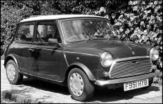 Leica Old Mini Swindon Old Town.jpg Leica Old Mini Swindon Old Town.jpg