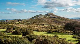 022 Sharp Tor Film Set 01-3830 PS Adj Upload.jpg