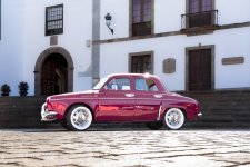 Renault Dauphin-9671.jpg