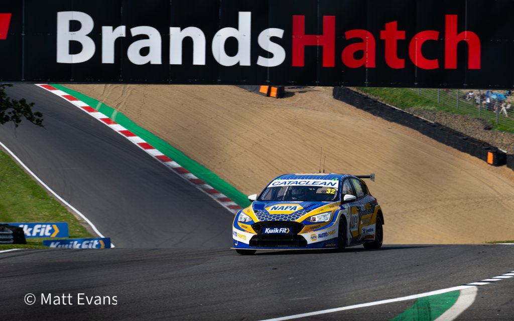 BTCC Brands Hatch-40.jpg