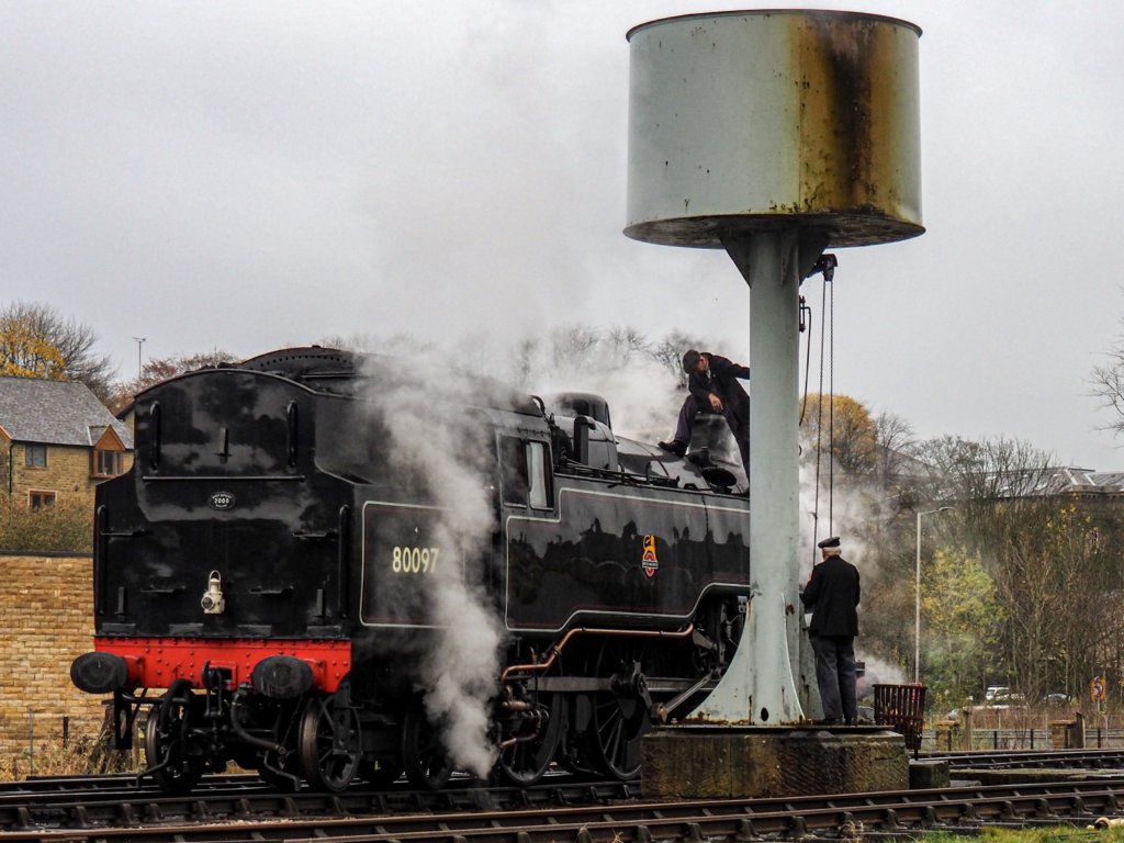 EAST LANCASHIRE RAILWAY - QUENCHING THIRST AT RAWTENSTALL