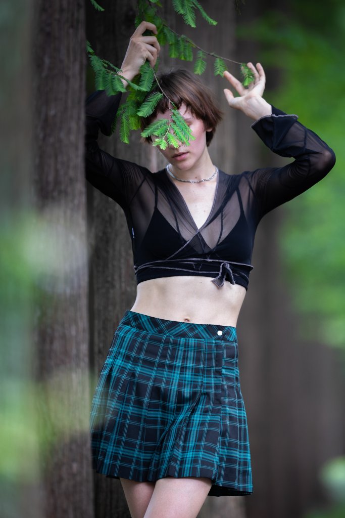 girl in botanic garden, shanghai