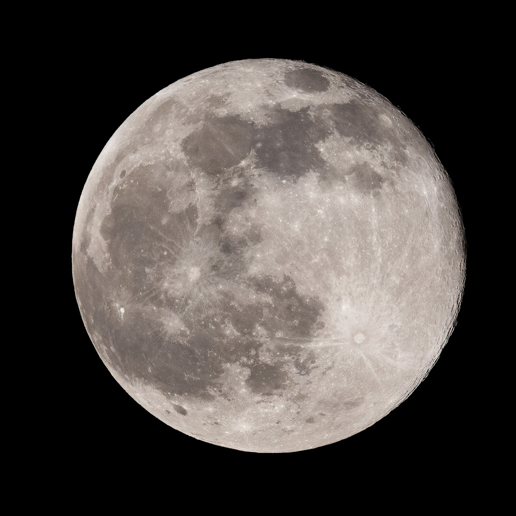 Snow Moon on 27/02/21