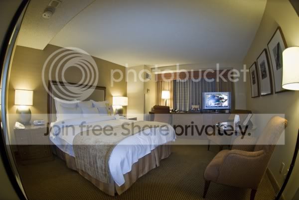 HotelRoom1.jpg