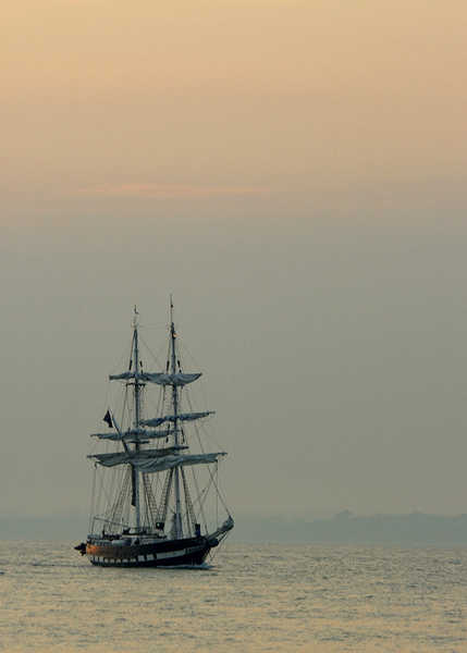 tall_ship1.jpg