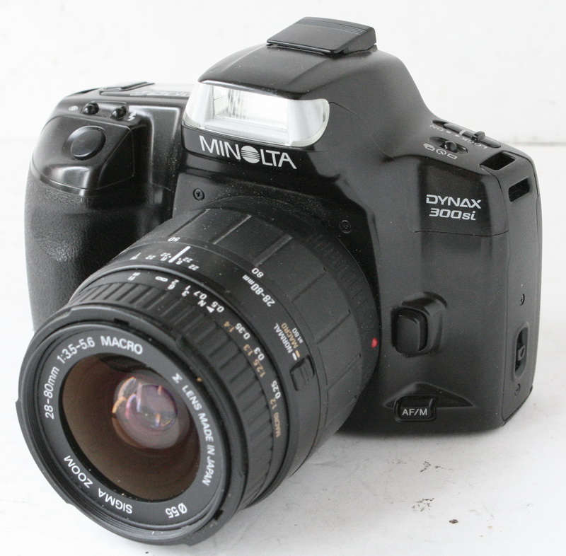 Minolta_300_Si.JPG
