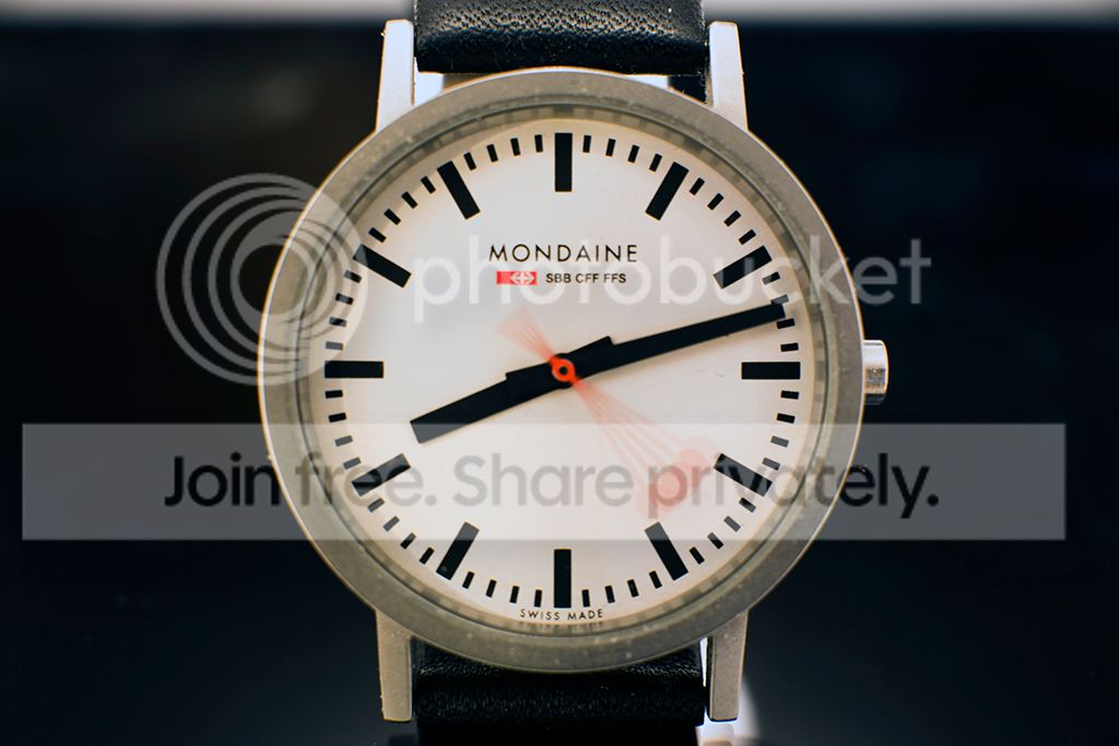 800-00691Mondaine.jpg