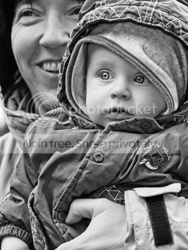Baby_n_Mum_by_DogBoy74BW.jpg